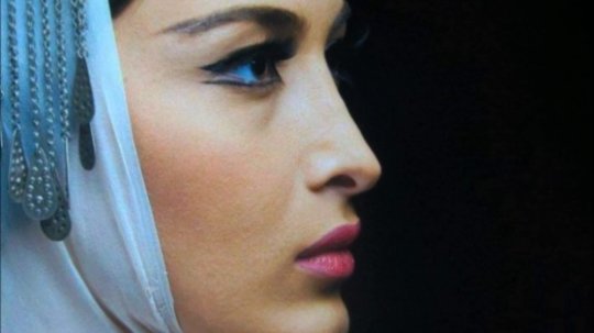 მეცნიერებმა გამოავლინეს ყველაზე ლამაზი ერი მსოფლიოში არისტოკრატიული ნაკვთების მიხედვით